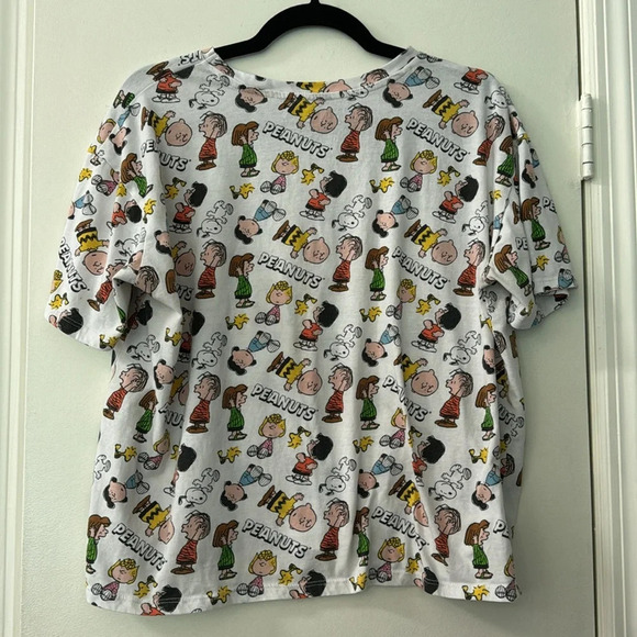 Plus Size Peanuts Character Lightweight T-Shirt Size 3XL - Picture 5 of 6